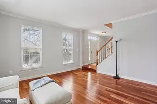 11208 Yardley Pl, Ijamsville, MD 21754 - Photo 9