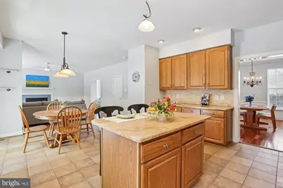 11208 Yardley Place, Ijamsville, MD 21754 - Photo 21