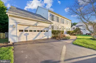 11208 Yardley Pl, Ijamsville, MD 21754 - Photo 75