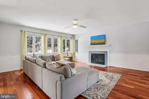 11208 Yardley Pl, Ijamsville, MD 21754 - Photo 27