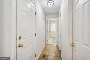 11208 Yardley Pl, Ijamsville, MD 21754 - Photo 27