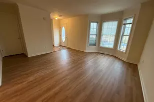 700 E H St, Brunswick, MD 21716 - Photo 3