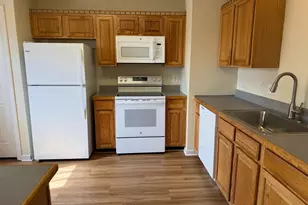 700 E H St, Brunswick, MD 21716 - Photo 9