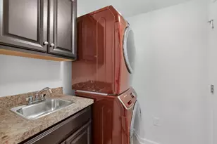 6487 Jack Linton Dr S, Frederick, MD 21703 - Photo 17