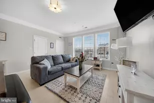 6487 Jack Linton Dr S, Frederick, MD 21703 - Photo 5