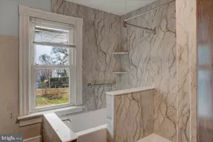 22 Virginia Ave, Brunswick, MD 21716 - Photo 23