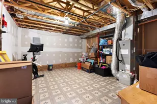 11 W I St, Brunswick, MD 21716 - Photo 25