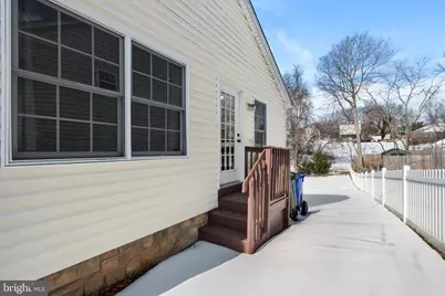 11 W I Street, Brunswick, MD 21716 - Photo 29