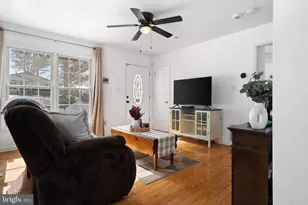 11 W I St, Brunswick, MD 21716 - Photo 5