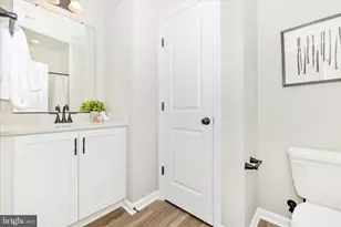 308B Baughmans Ln, Frederick, MD 21702 - Photo 5