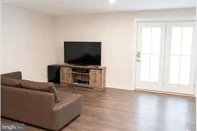 711 Canal Town Street, Brunswick, MD 21716 - Photo 17