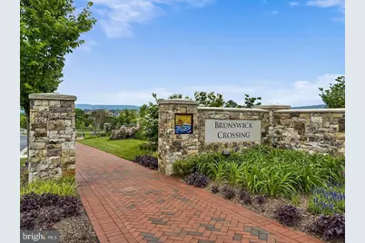 711 Canal Town Street, Brunswick, MD 21716 - Photo 43