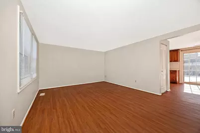 154 Fairfield Drive, Frederick, MD 21702 - Photo 5