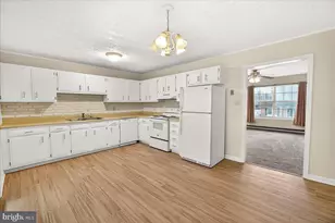 423 Banksia Dr, Frederick, MD 21701 - Photo 9