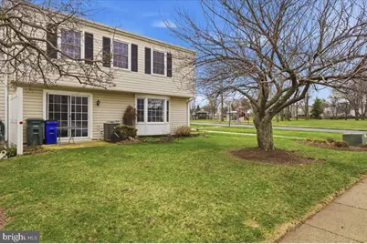 1228 Danielle Drive #1228E, Frederick, MD 21703 - Photo 5