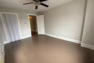 8 S Maple Ave, Brunswick, MD 21716 - Photo 5