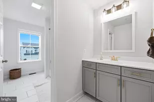 2758 Hillfield Dr, Frederick, MD 21702 - Photo 25