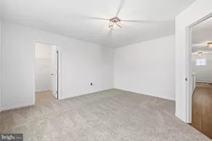 2758 Hillfield Dr, Frederick, MD 21702 - Photo 21