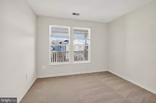 6409 Weatherby Ct, Frederick, MD 21703 - Photo 5