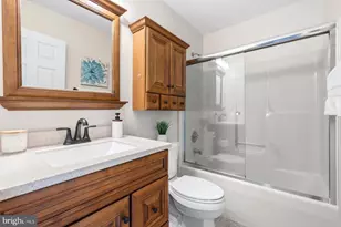 10391 Meadowhead Cir, New Market, MD 21774 - Photo 25