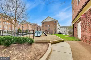 3632 Spring Hollow Ln, Frederick, MD 21704 - Photo 41