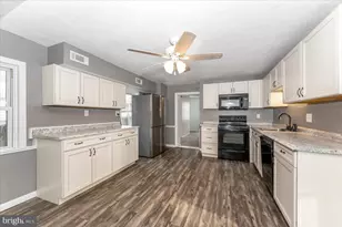 15 W Frederick St, Walkersville, MD 21793 - Photo 11