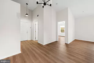 8201 Blue Heron Dr, Frederick, MD 21701 - Photo 5