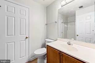 8201 Blue Heron Dr, Frederick, MD 21701 - Photo 17