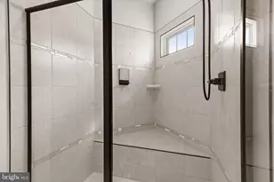 10123 Fauberg St, Ijamsville, MD 21754 - Photo 31