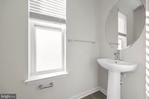 813 Bond St, Frederick, MD 21701 - Photo 25