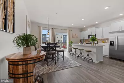 477 Tiller St, Frederick, MD 21701 - Photo 9