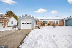 5693 Crabapple Dr, Frederick, MD 21703 - Photo 1