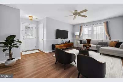 5693 Crabapple Drive, Frederick, MD 21703 - Photo 9