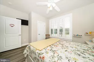 2821 Camomile Drive E, Frederick, MD 21704 - Photo 29