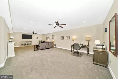 2821 Camomile Dr E, Frederick, MD 21704 - Photo 33