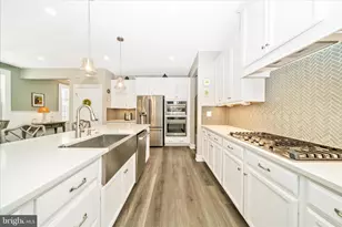 2821 Camomile Drive E, Frederick, MD 21704 - Photo 13