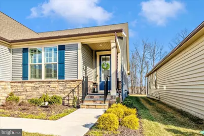 2821 Camomile Dr E, Frederick, MD 21704 - Photo 3