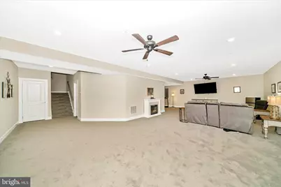 2821 Camomile Dr E, Frederick, MD 21704 - Photo 33