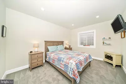 2821 Camomile Dr E, Frederick, MD 21704 - Photo 37