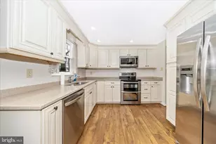 9429 Highlander Ct, Walkersville, MD 21793 - Photo 7