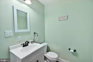 19 N Carroll St, Thurmont, MD 21788 - Photo 11