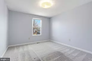 213 Wintergreen Ln, Brunswick, MD 21716 - Photo 9