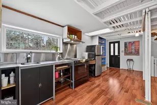 926 E A St, Brunswick, MD 21716 - Photo 5