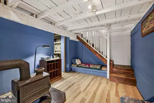 926 E A St, Brunswick, MD 21716 - Photo 17