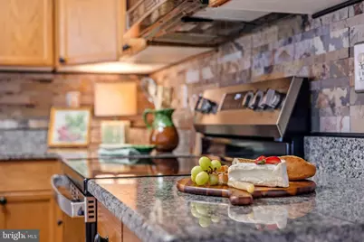 2506 Coach House Way #1B, Frederick, MD 21702 - Photo 17