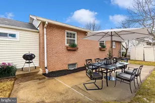 273 Wyngate Dr, Frederick, MD 21701 - Photo 7