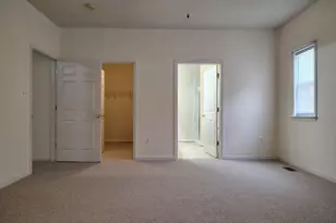 444 Delaware Rd, Frederick, MD 21701 - Photo 11