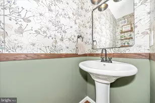 2033 Burnside Dr, Frederick, MD 21702 - Photo 19