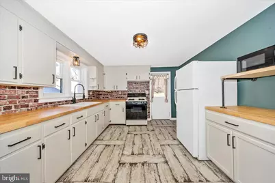 9435 Hollow Road, Middletown, MD 21769 - Photo 11