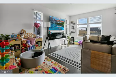 457 Tiller St, Frederick, MD 21701 - Photo 9